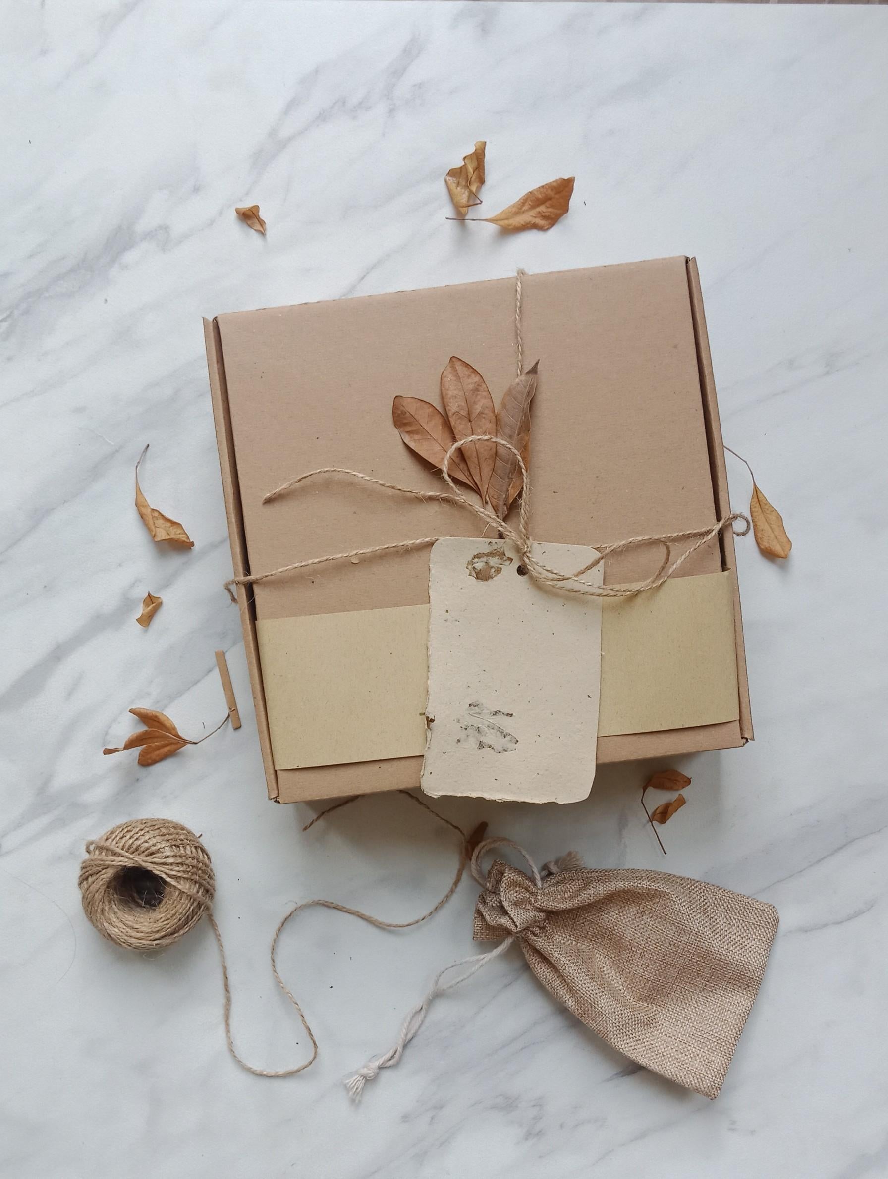 Corporate Hampers vs Other Business Gifts: What Works Best?