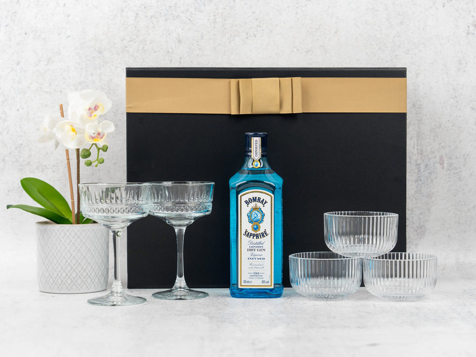 How to Choose the Perfect Gifts: A Guide for Corporate Gift Hampers