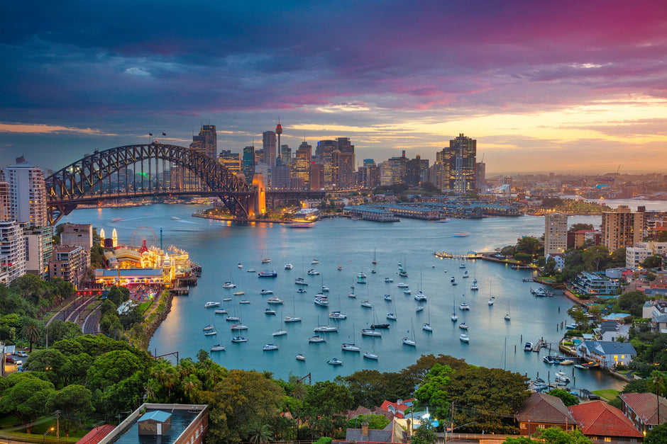 Settlement Gifts with an Australian Twist: Hampers That Welcome New Homeowners