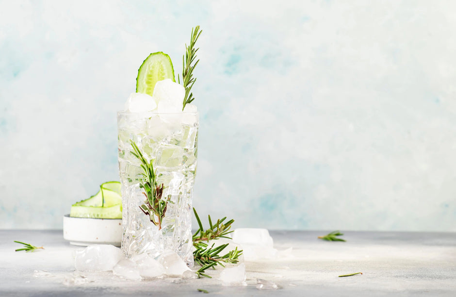 Personalised Gin Gift Hampers: Tailored for Special Occasions