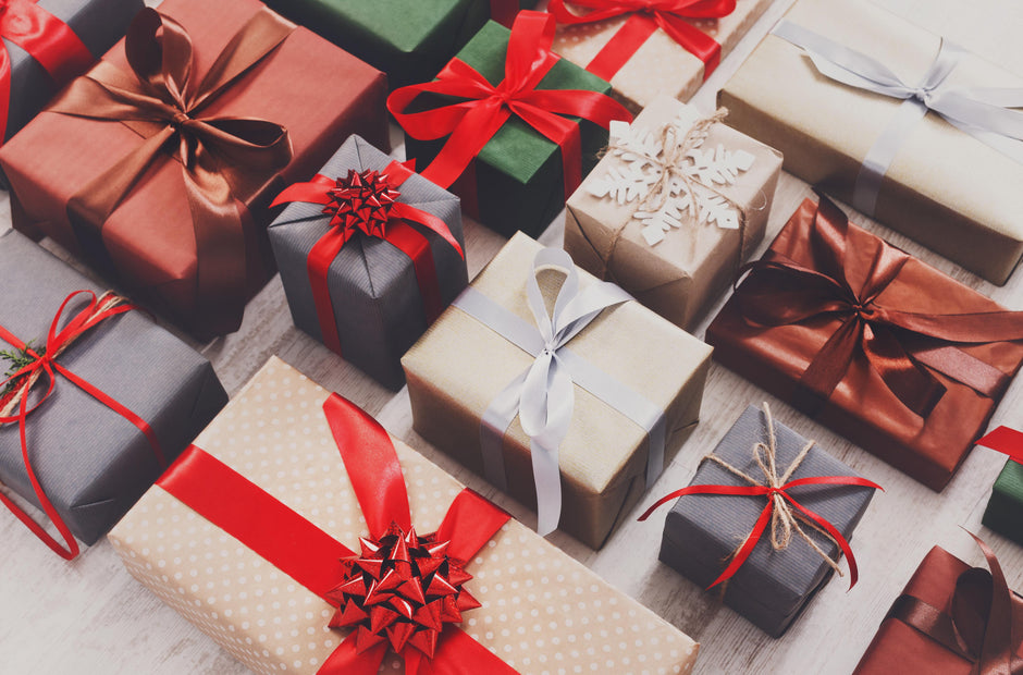 How Corporate Gift Hampers Can Strengthen Client Relationships