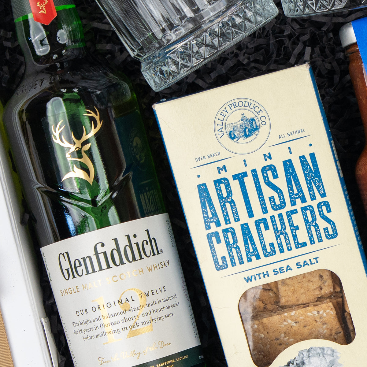 Whisky Wonder: Glenfiddich Scotch and Valley Produce Co mini sea salt crackers