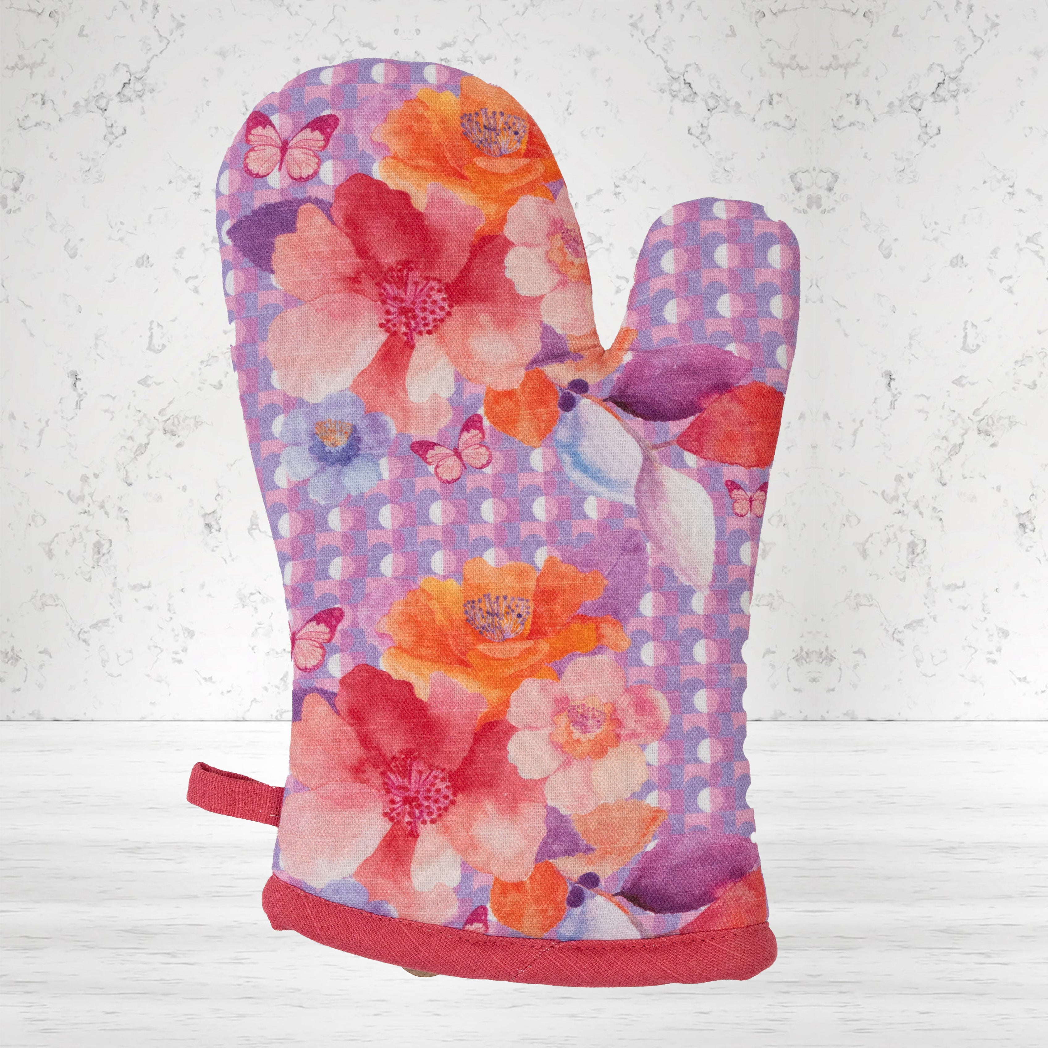 Maxwell and Williams Camilla Oven Glove: Stylish, heat-resistant, perfect for baking and cooking. Essential kitchen gear.