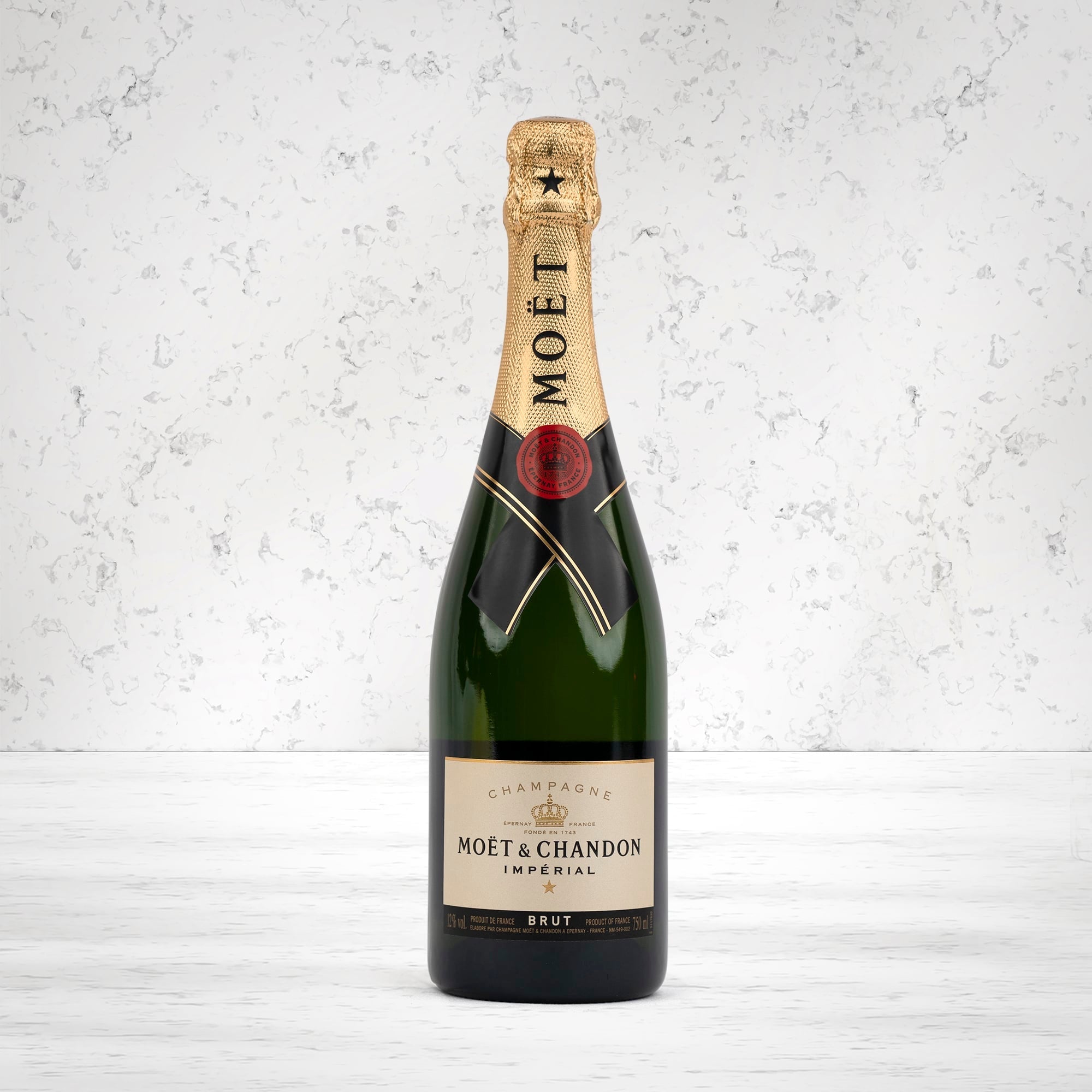 Moet and Chandon Brut Impérial Champagne NV 700 ml